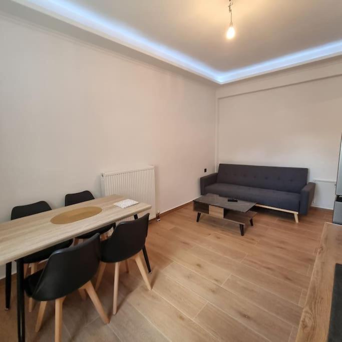 Thanos Apartment